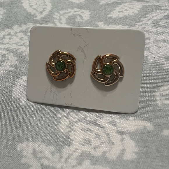 Metal-free Green Gem Earrings, Plastic Post Studs, Allergy Free Hypoallergenic - Picture 3 of 4